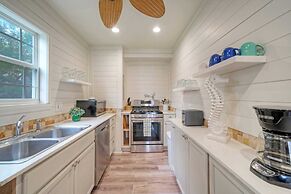 Golf Cart Zone Walk or Ride to Beach Patio BBQ Salty Sunshine A