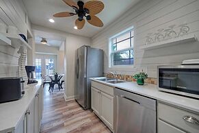 Golf Cart Zone Walk or Ride to Beach Patio BBQ Salty Sunshine A