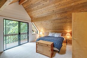 A 3 Story, 3 Bedroom Traditional Rustic Ski and Hiking Chalet