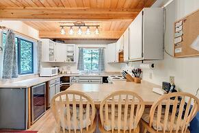 A 3 Story, 3 Bedroom Traditional Rustic Ski and Hiking Chalet