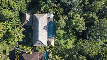 Villa Shamballa by Villa Finder