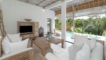 Villa Shamballa by Villa Finder