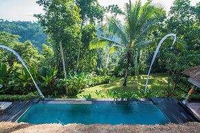 Villa Shamballa by Villa Finder