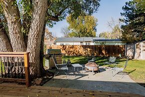 The Rustic Retreat - Pet Friendly w/ Fenced Yard