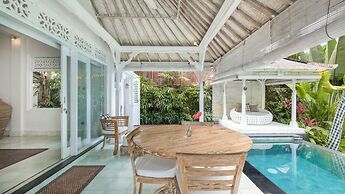 Villa Shamballa Moon by Villa Finder