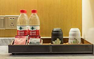 Century Runhua Hotel