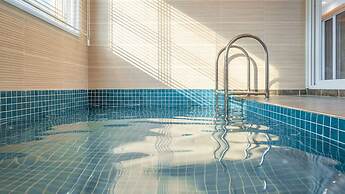 Gyeongju Poseokjeong Hanok Pool Villa