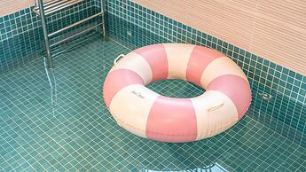 Gyeongju Poseokjeong Hanok Pool Villa