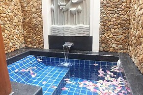 Try Palace Resort Kep