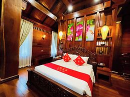 Try Palace Resort Kep