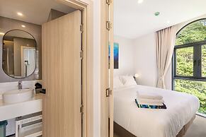 One bedroom Palmetto Condo Karon A 607