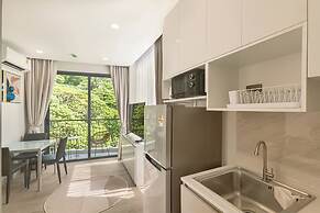 One bedroom Palmetto Condo Karon A 607