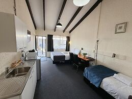Cortez Motel