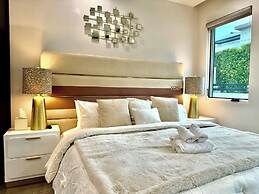 @ Marbella Lane - Enchanted Garden & Pool Hideaway