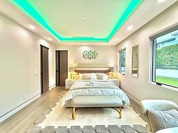 @ Marbella Lane - Enchanted Garden & Pool Hideaway