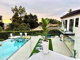 @ Marbella Lane - Enchanted Garden & Pool Hideaway