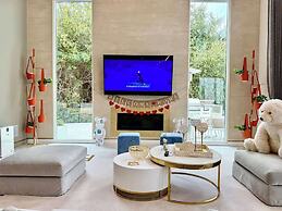 @ Marbella Lane - Enchanted Garden & Pool Hideaway