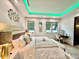 @ Marbella Lane - Enchanted Garden & Pool Hideaway