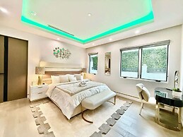 @ Marbella Lane - Enchanted Garden & Pool Hideaway