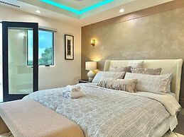 @ Marbella Lane - Enchanted Garden & Pool Hideaway