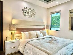 @ Marbella Lane - Enchanted Garden & Pool Hideaway