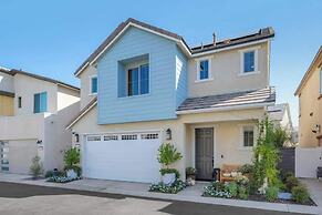 @marbella Lane - Stylish Dream Home in RMV w/ Pool