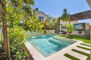 @marbella Lane - Stylish Dream Home in RMV w/ Pool