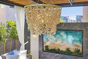 @marbella Lane - Stylish Dream Home in RMV w/ Pool