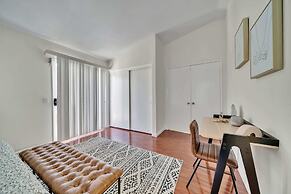 @marbella Lane - 4BR Lavish Castle Retreat