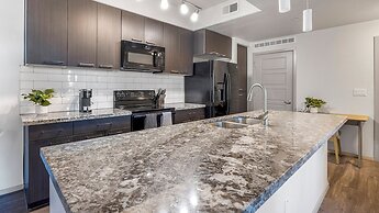 Landing Glendale Arrowhead