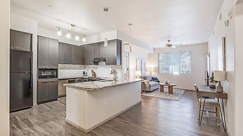 Landing Glendale Arrowhead