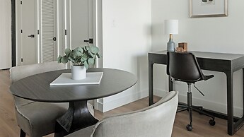 Landing at Bridge District