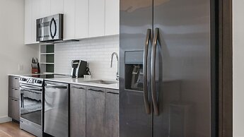 Landing at Bridge District