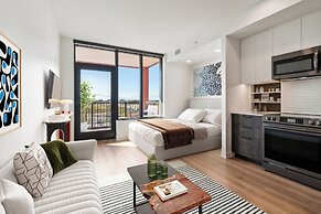 Landing at Bridge District