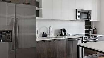 Landing at Bridge District