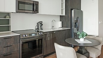 Landing at Bridge District