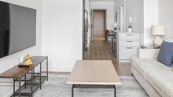 Landing at Bridge District