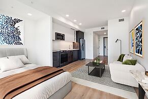 Landing at Bridge District