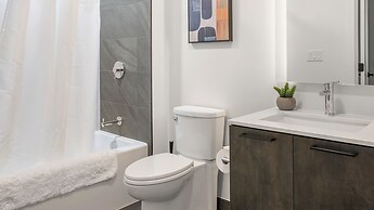 Landing at Bridge District