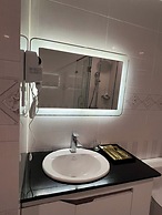 Grand Park Hotel & Apartment Phu My Hung