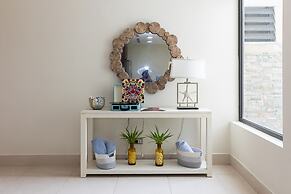 The Seashells Beach Condo by Acomodo