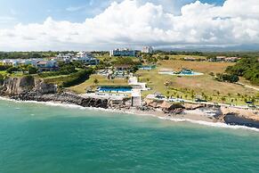 The Seashells Beach Condo by Acomodo