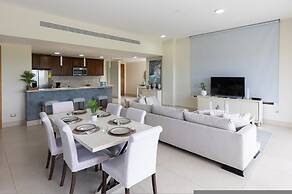 The Seashells Beach Condo by Acomodo