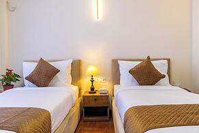 Mhendo Hotel & Studio Suites