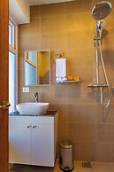 Mhendo Hotel & Studio Suites