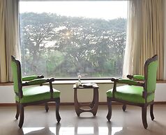 Beach Paradise Miramar Goa