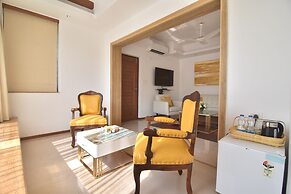 Beach Paradise Miramar Goa