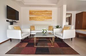 Beach Paradise Miramar Goa