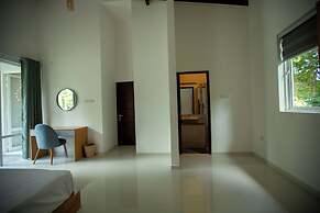 Lake Villas Premium Kandy