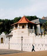 Lake Villas Premium Kandy